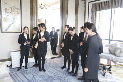 【酒店管理系校企面對面】之走進萬達