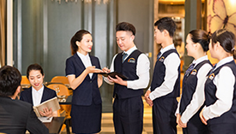 酒店管理專業(yè)_學(xué)酒店管理哪個(gè)學(xué)校好_酒店管理專業(yè)就業(yè)前景